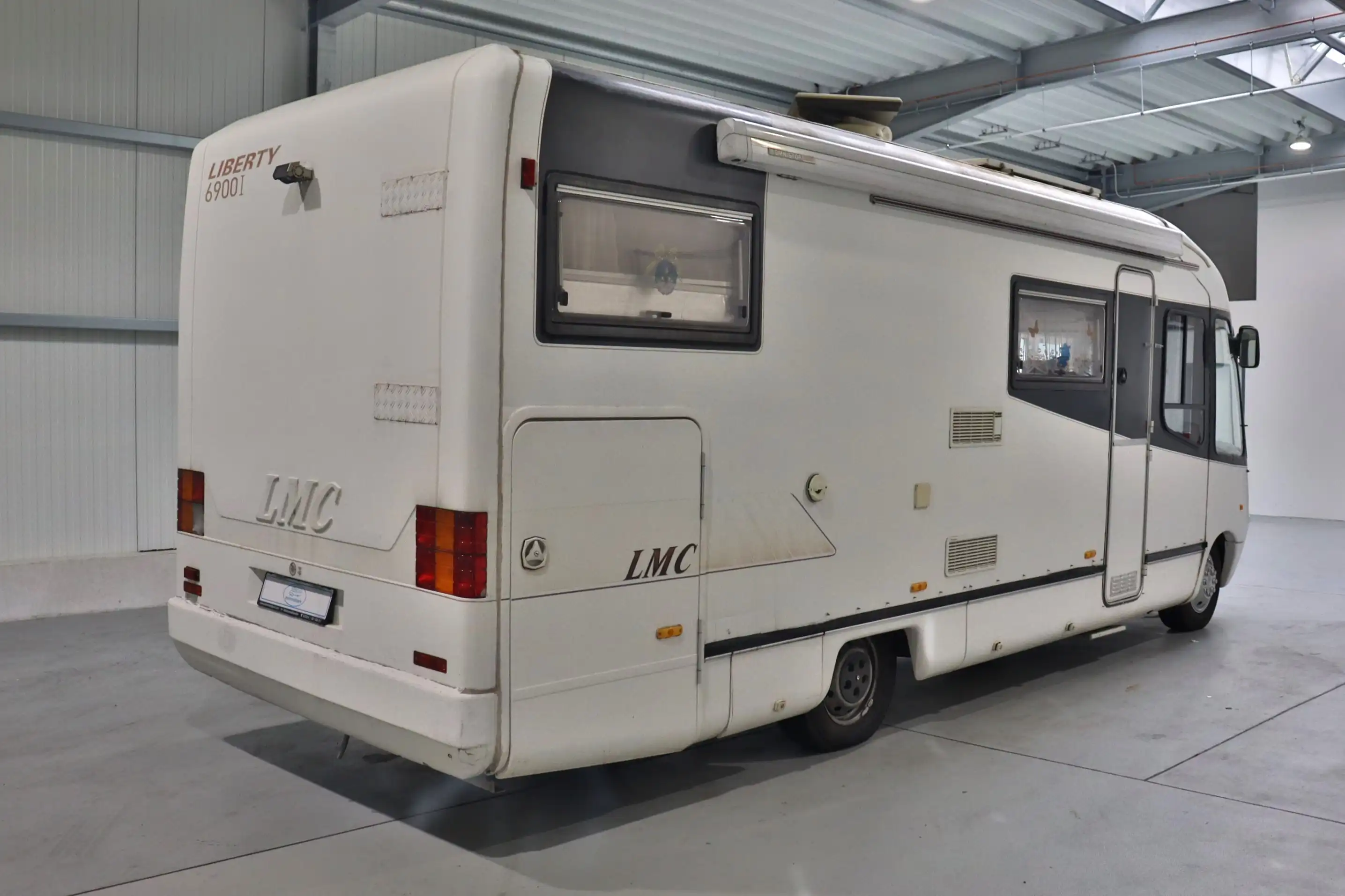 LMC I 6900